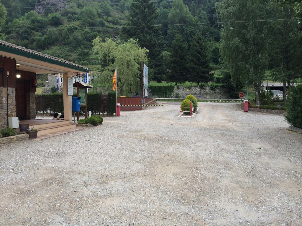 Bungalows Conca De Ter Вилайонга де Тер Екстериор снимка