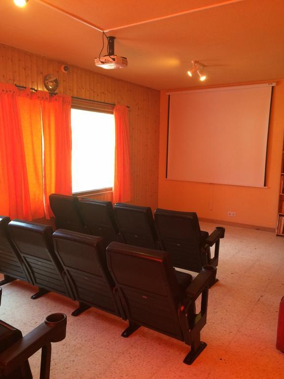 Bungalows Conca De Ter Вилайонга де Тер Екстериор снимка