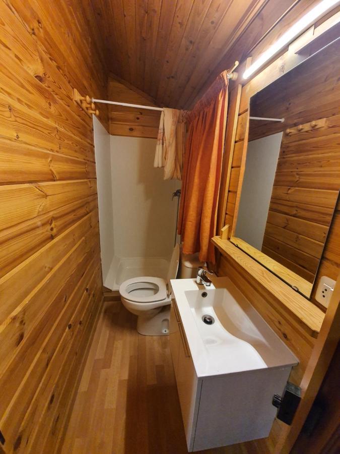 Bungalows Conca De Ter Вилайонга де Тер Екстериор снимка